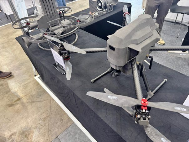 Taktyczny multikopter ION Mobility