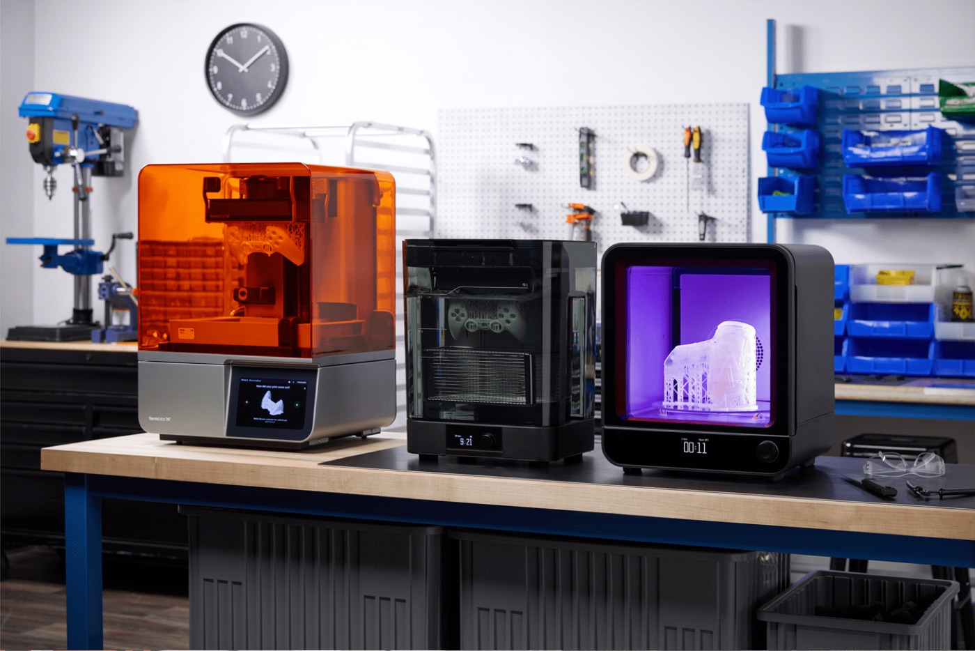 Formlabs Form 4 z urządzeniami Form Wash i Form Cure