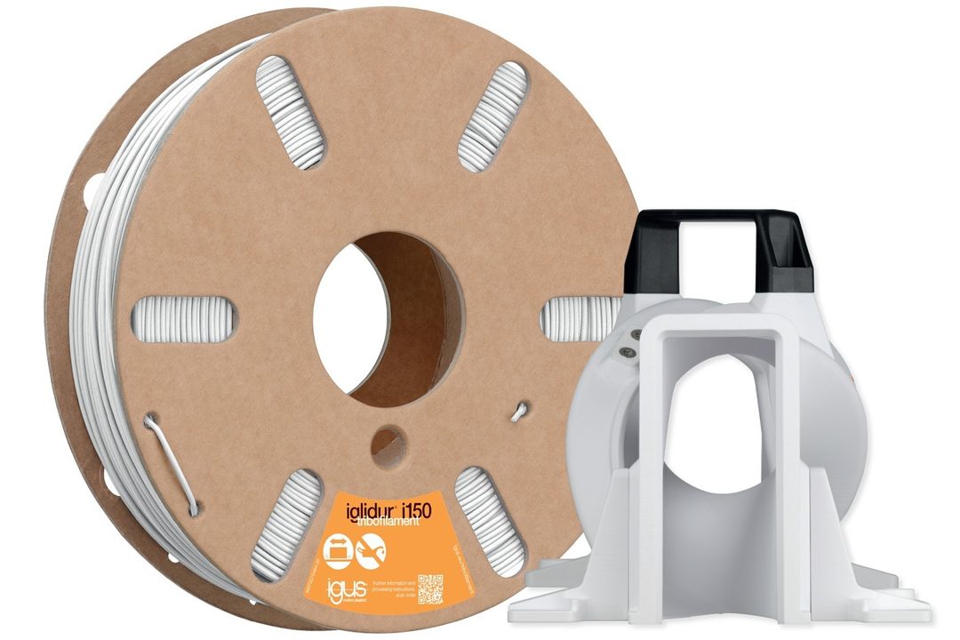 Filament i150 i wykonany z niego obrotnik (igus)